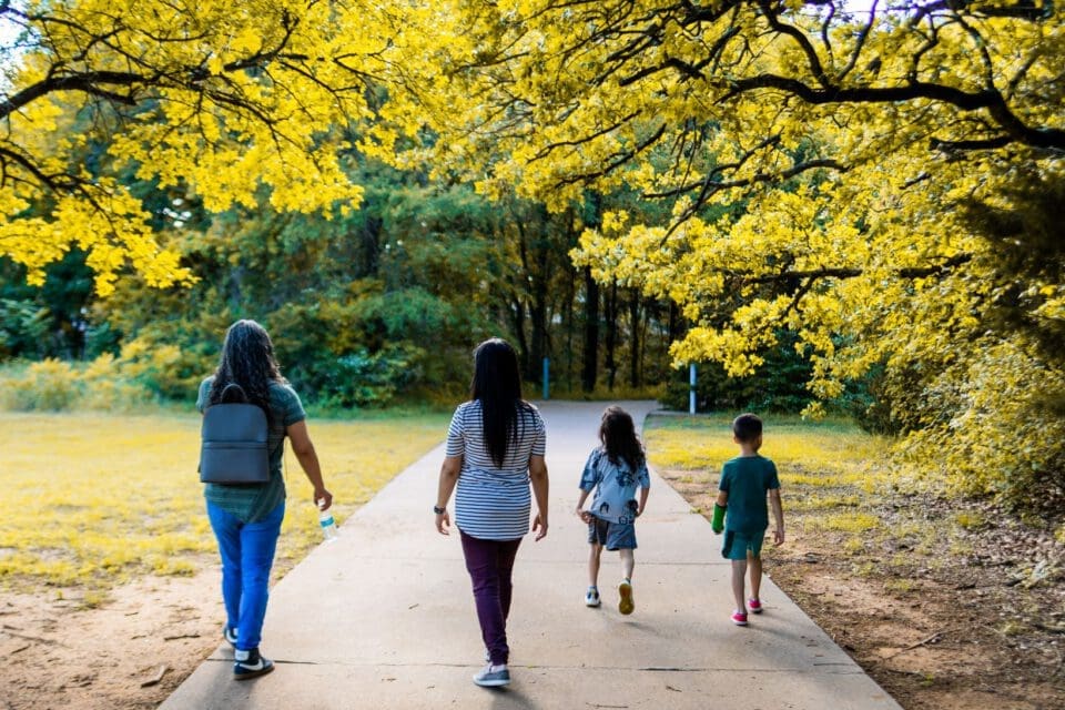 Brackenridge Park San Antonio — Stroller-Friendly Trails & Splash Pad Guide